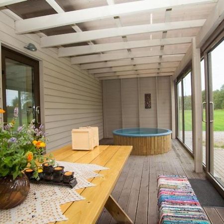 Piibutopsu Holiday House Насва Экстерьер фото
